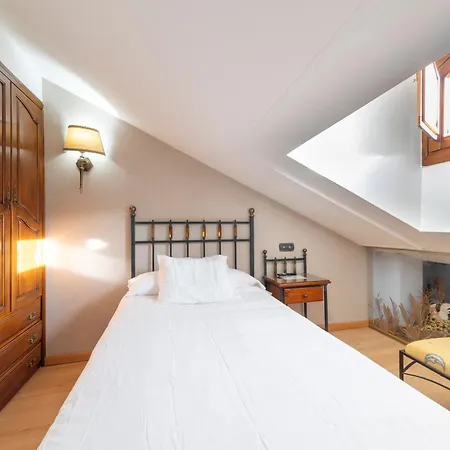 Guest house Sin Recep24h Puerta De La - Pet Friendly & Restaurante