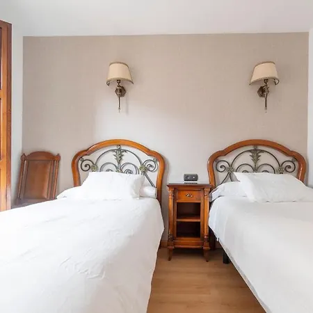 Sin Recep24h Puerta De La - Pet Friendly & Restaurante Guest house 3*