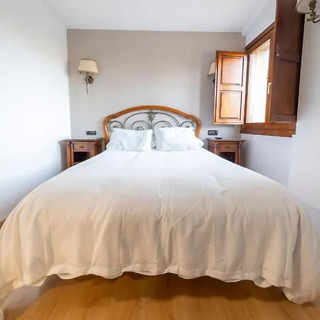 Sin Recep24h Puerta De La - Pet Friendly & Restaurante Guest house Almazan