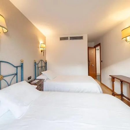 Sin Recep24h Puerta De La - Pet Friendly & Restaurante Almazan
