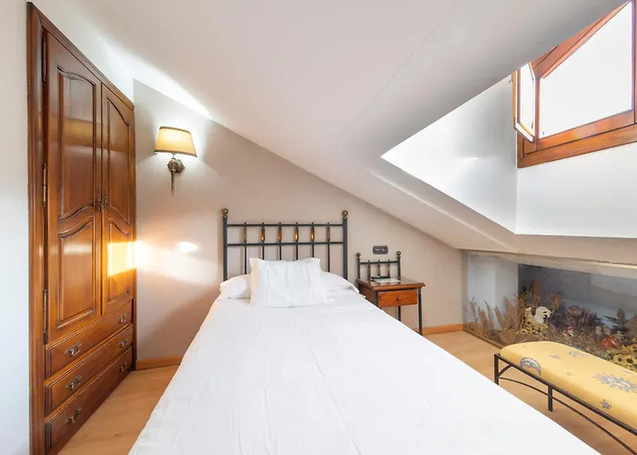 Vendégház Sin Recep24h Puerta De La - Pet Friendly & Restaurante