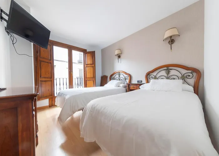 Sin Recep24h Puerta De La - Pet Friendly & Restaurante