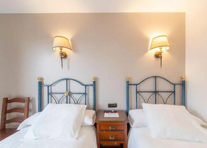 Sin Recep24h Puerta De La - Pet Friendly & Restaurante 3* Almazán